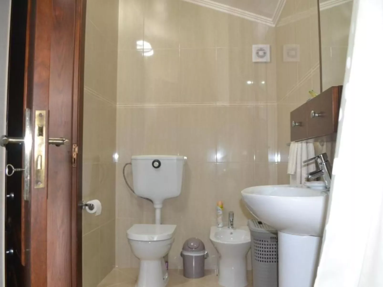 Große, komfortable Villa auf der Insel Terceira-Image-tags.info