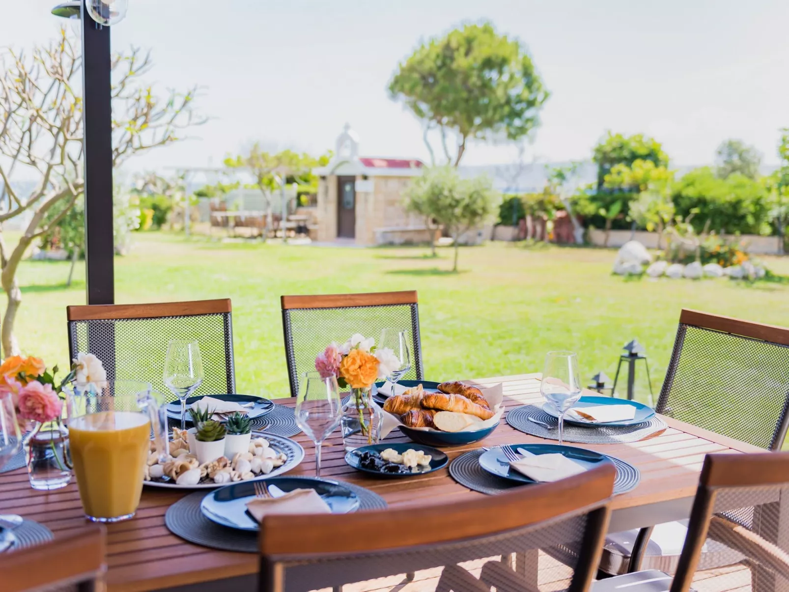 Nastazia Luxury Beach House-Buiten