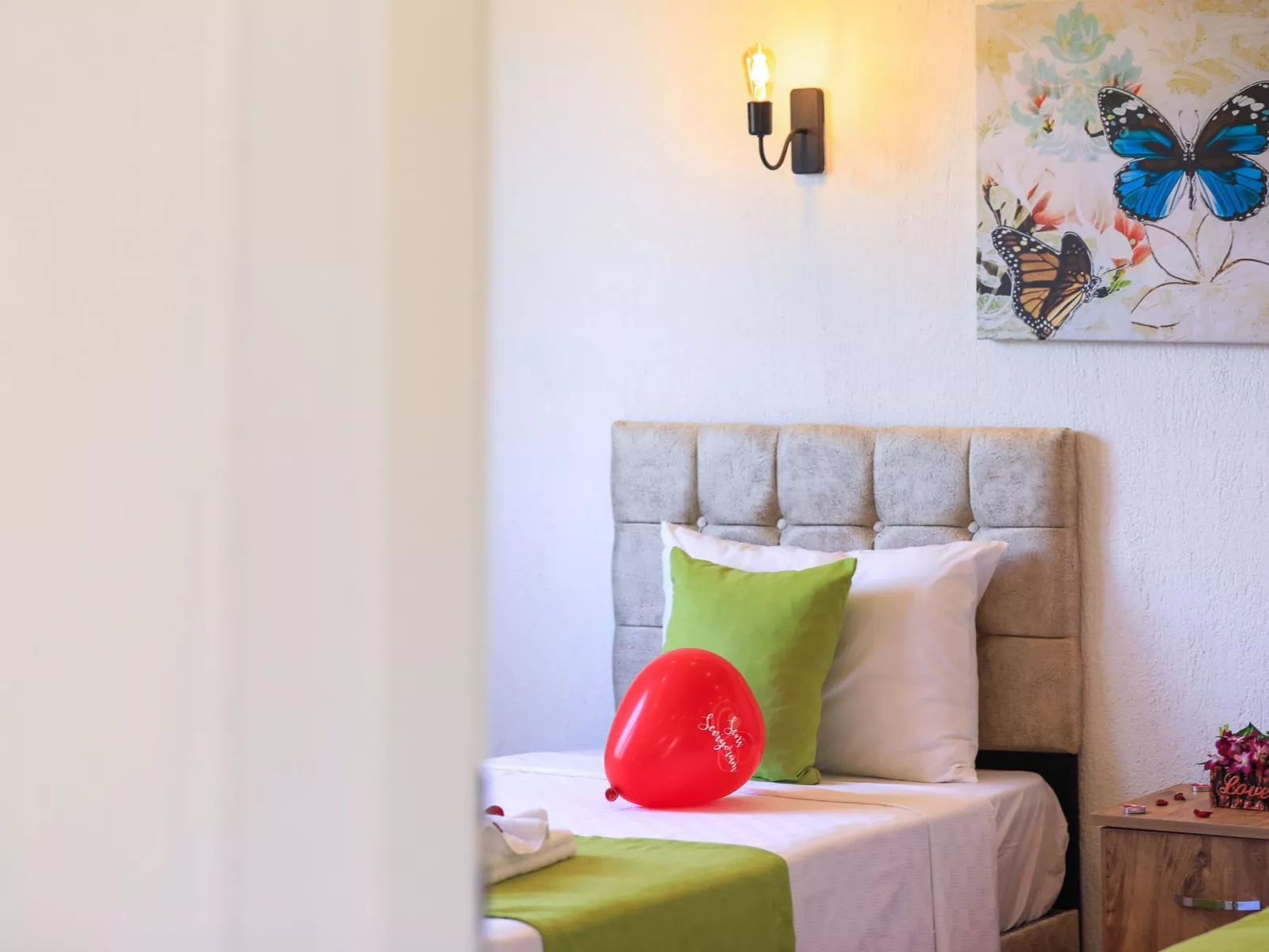 Villa inmitten der Natur-Image-tags.info