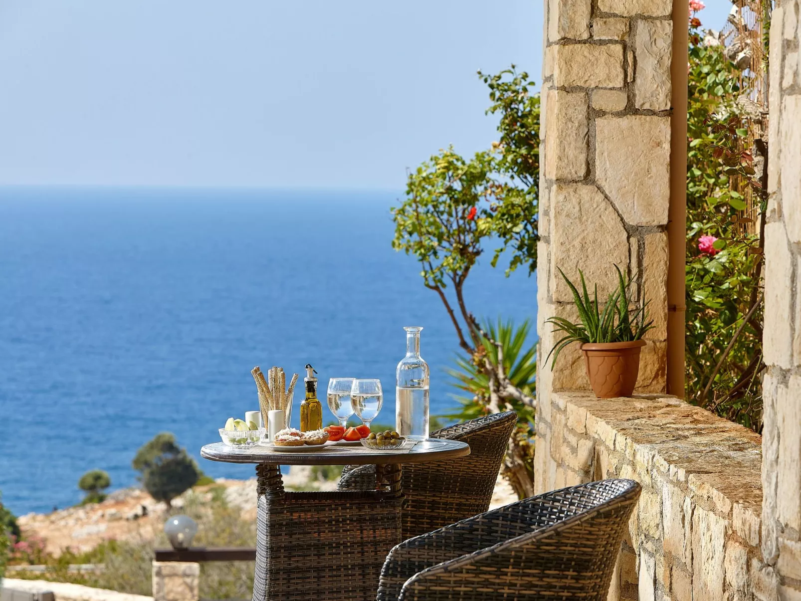 Dioni für 6 Personen und 1 Kind-Image-tags.info