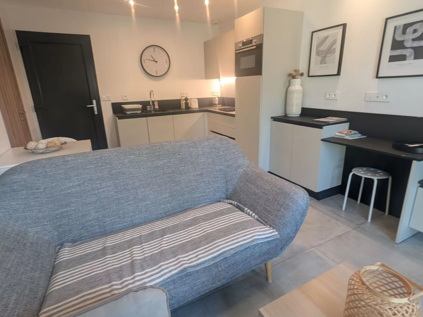 Luxuriöse Wohnung mit beheiztem Pool und private-Image-tags.info