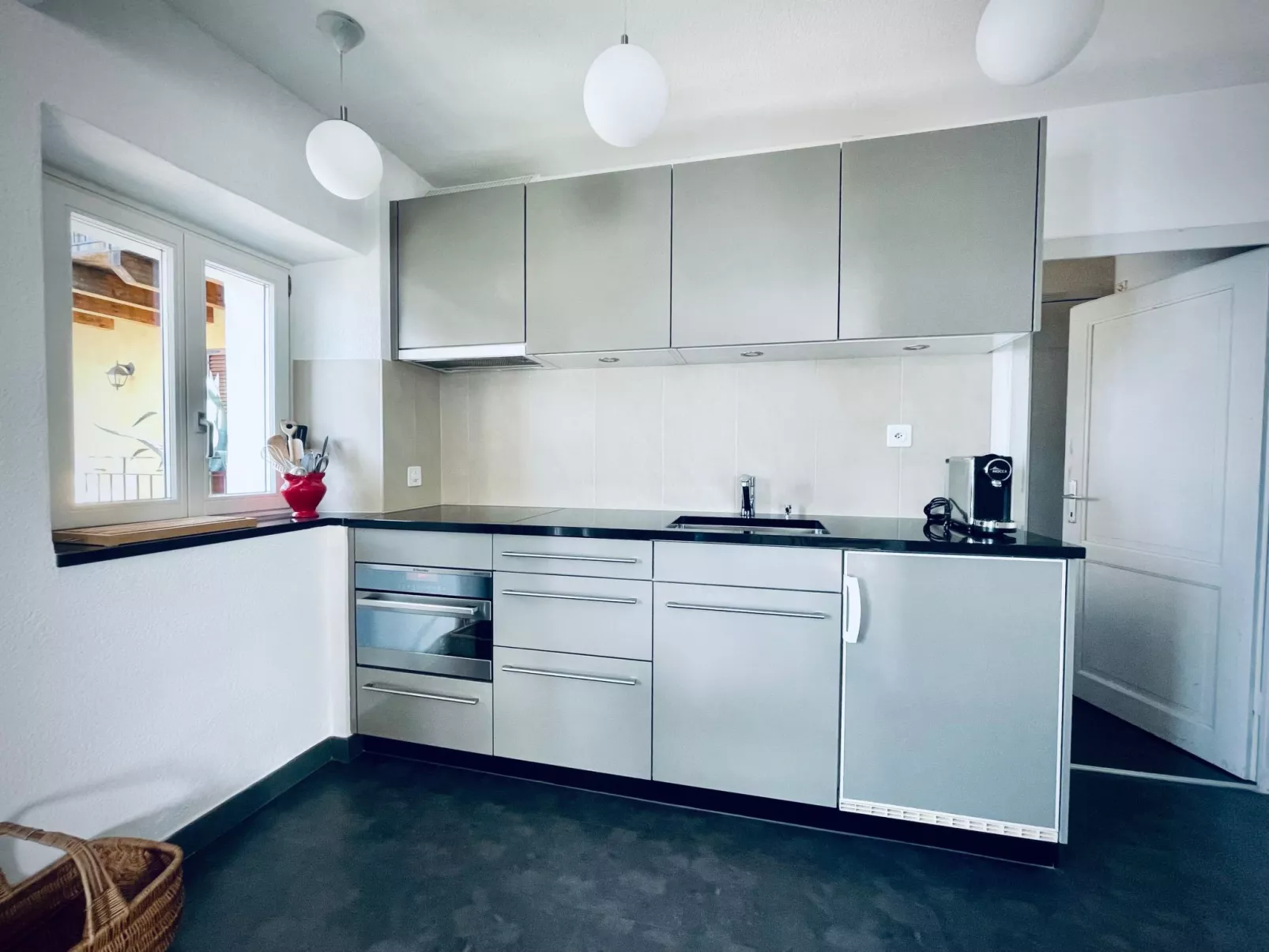 Casa Beatrice-Binnen