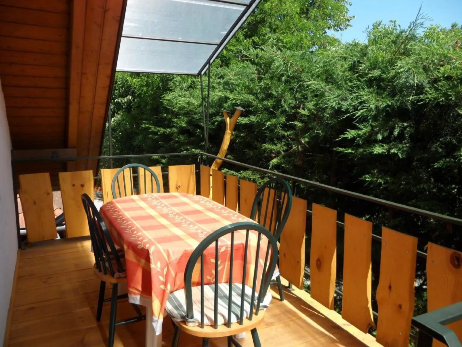 Appartement B in Strandnähe mit Terrasse und Grill - Buiten