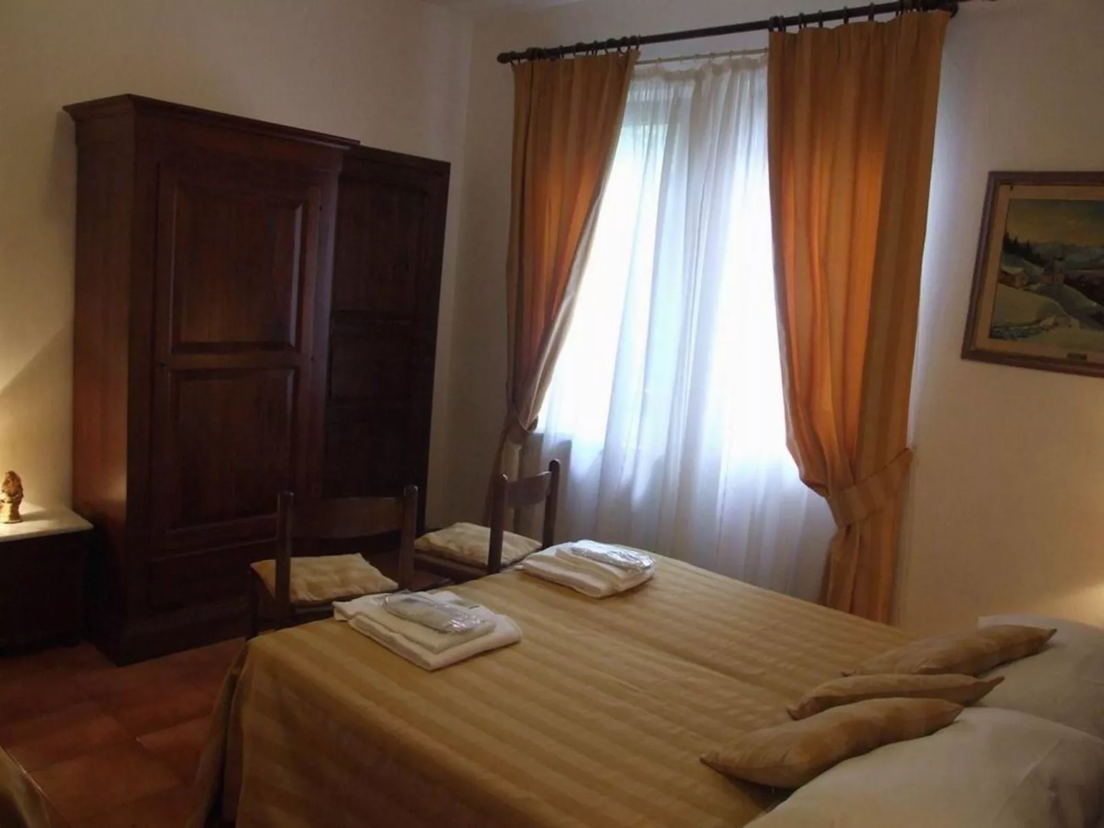 Villa 'Castagno' mit Pool-Binnen