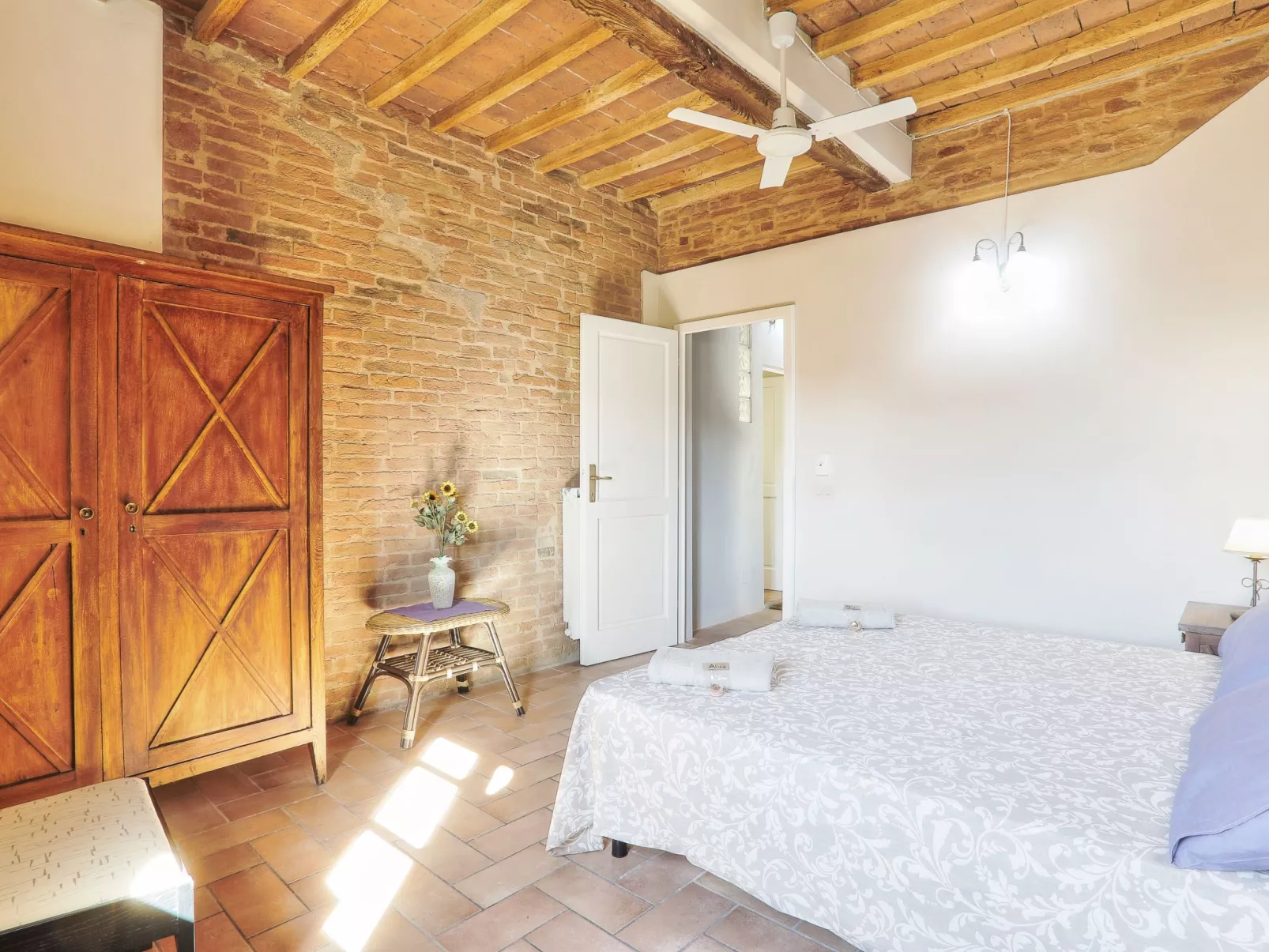 'Historic Palace' mit Terrasse-Binnen