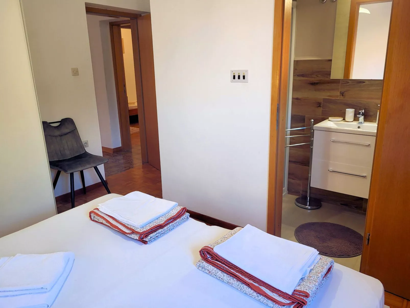 Meerblick-Wohneinheit  8 Personen am Zentrumsrand-Binnen