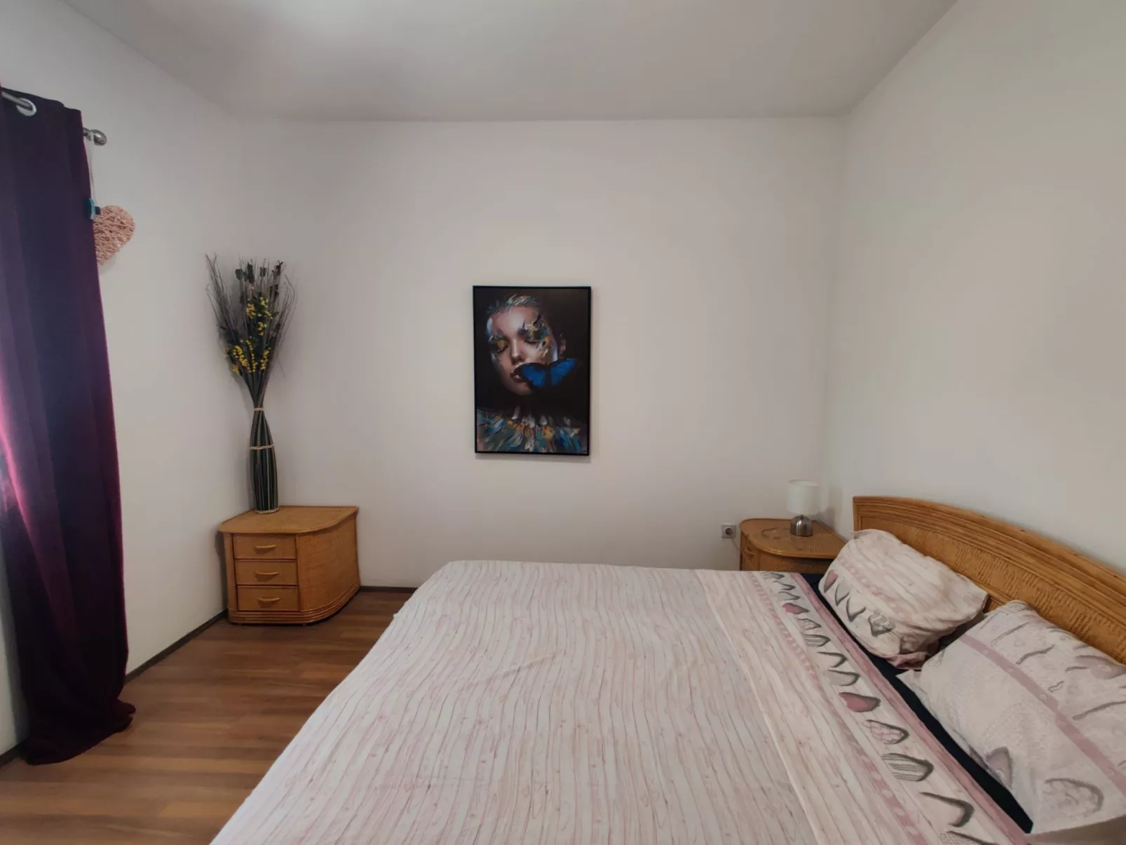 2 mit Parkplatz, Wifi, Ac-Binnen