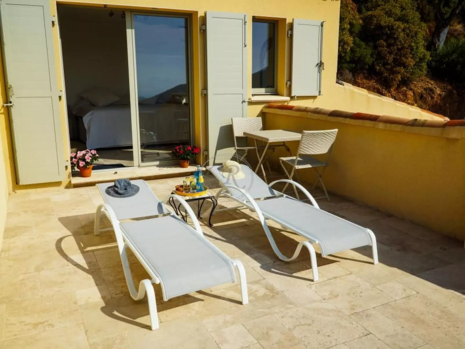 Wunderschöne Villa in Valcros mit Pool und Meerblick-Image-tags.info