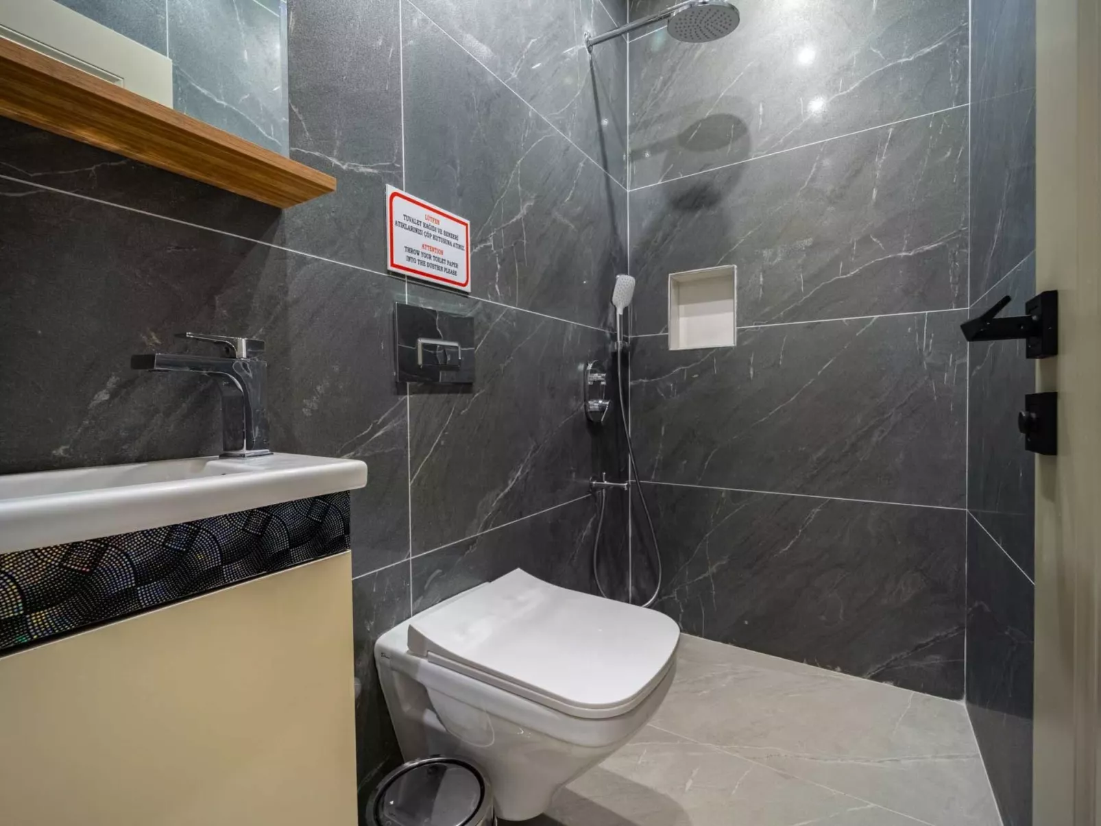 Luxuriöse Villa "Sard 3" mit Jacuzzi-Image-tags.info