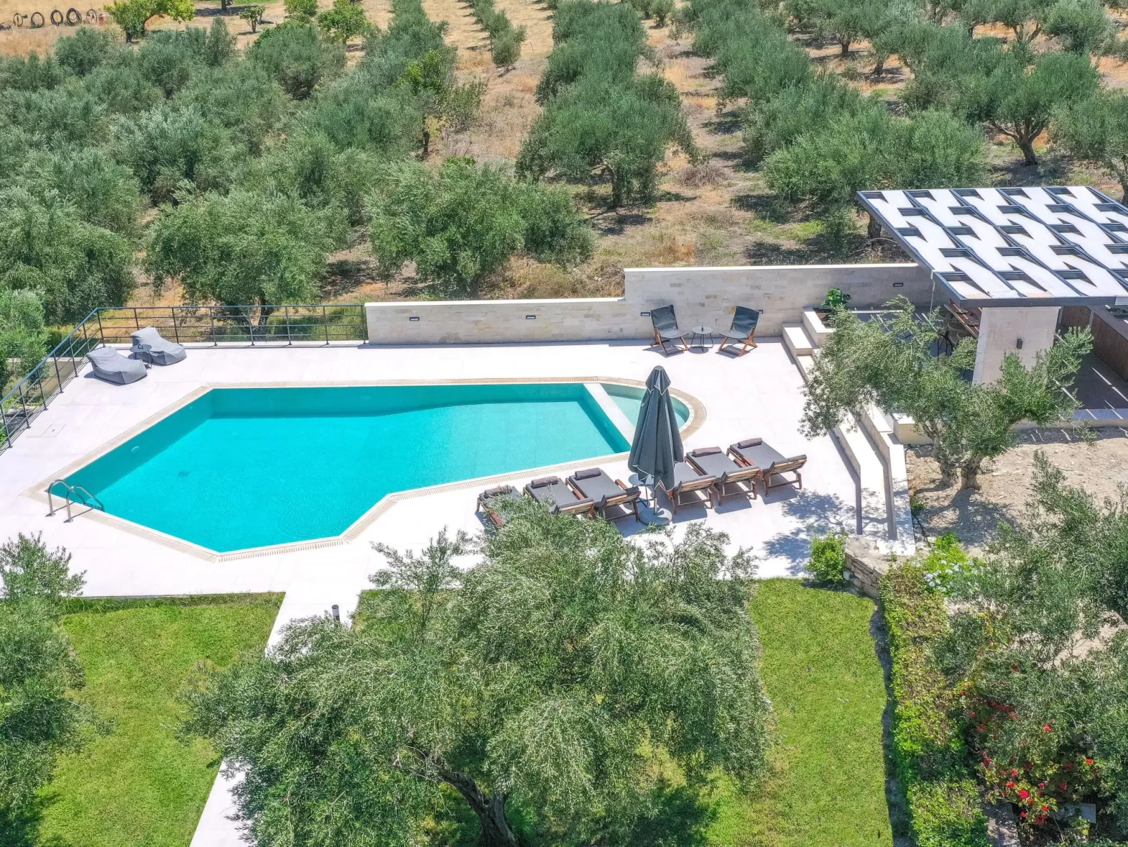 Großes Ferienhaus in Arkadi mit Großer Terrasse-Image-tags.info