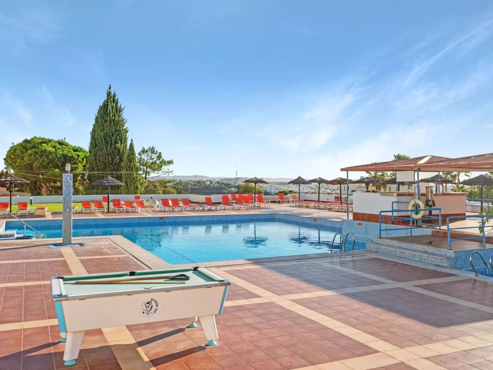 Studio-Apartment "Jardim" mit Gemeinschaftspool-Buiten