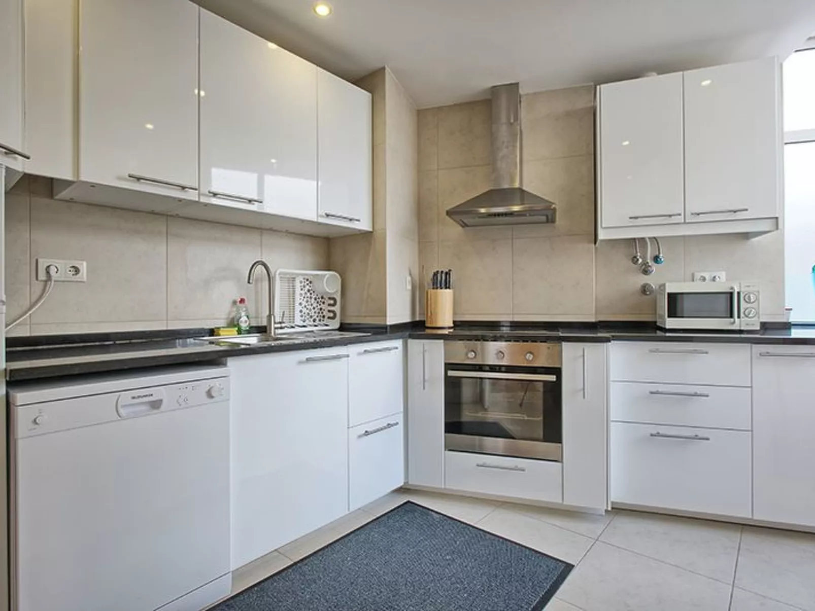 Admiral Dachgeschoss-Image-tags.info