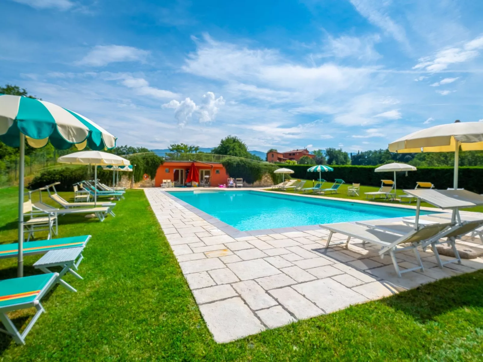 "Focolare T6 Rota-Buiten