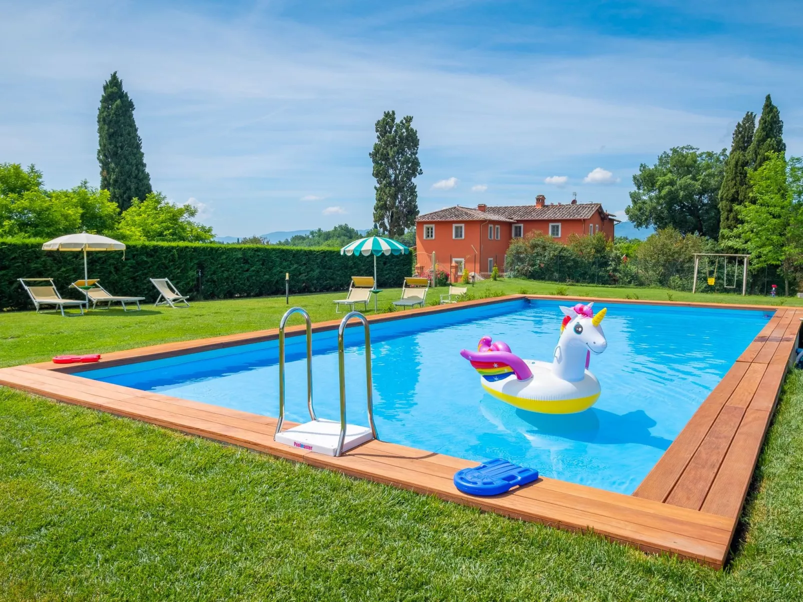 "Torre T4 Rota" mit Pool-Buiten