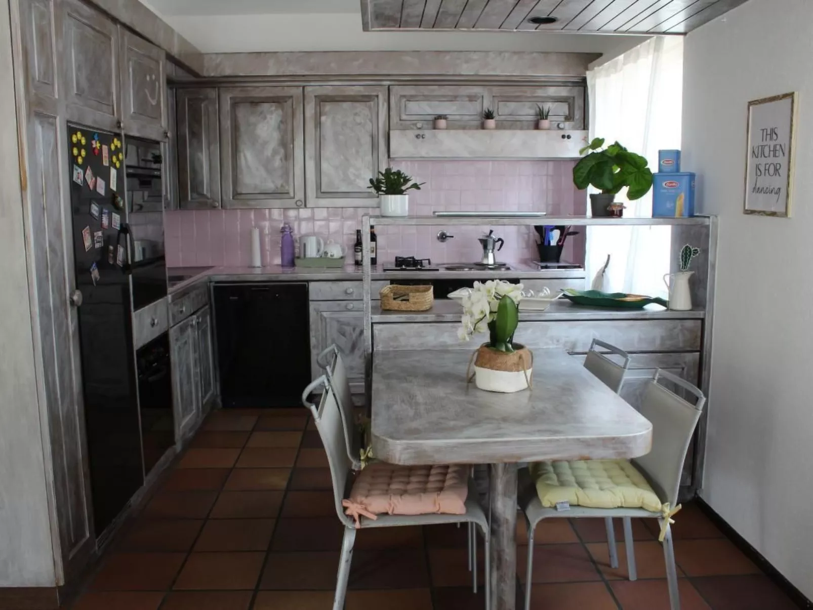 Wohnung mit blühender Terrasse, seenah-Binnen