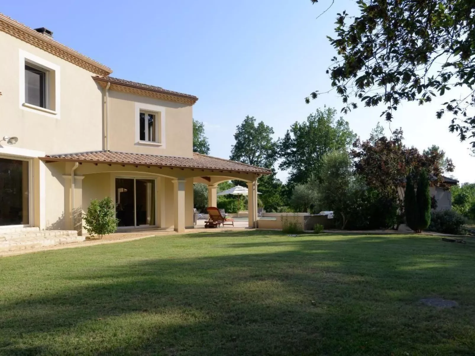 Villa DUXCAAR Beaum.-Buiten