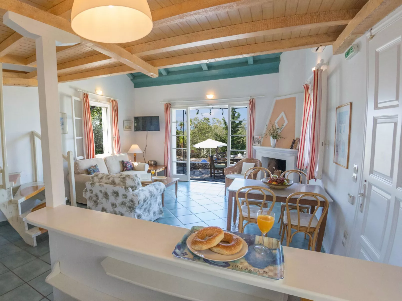 Villa Kiparissi - Binnen