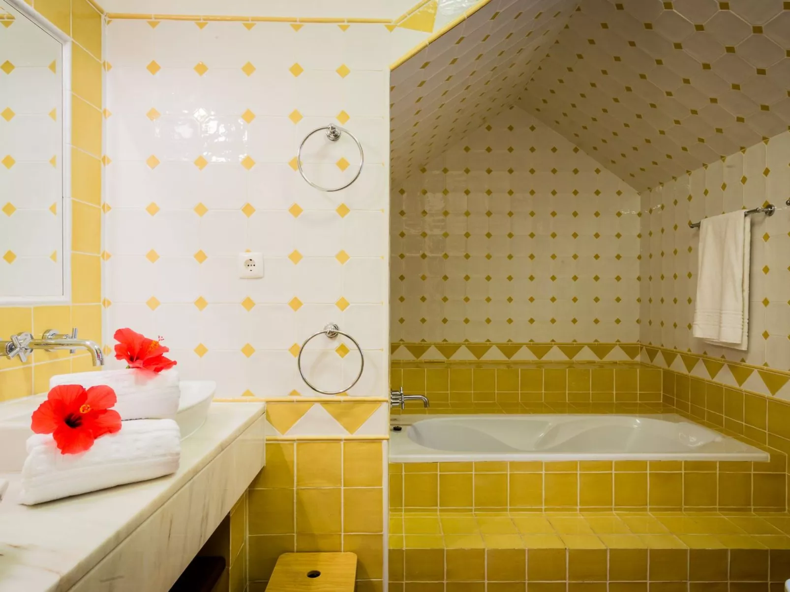 Mouraria, beeindruckende Villa im maurischen Stil-Image-tags.info