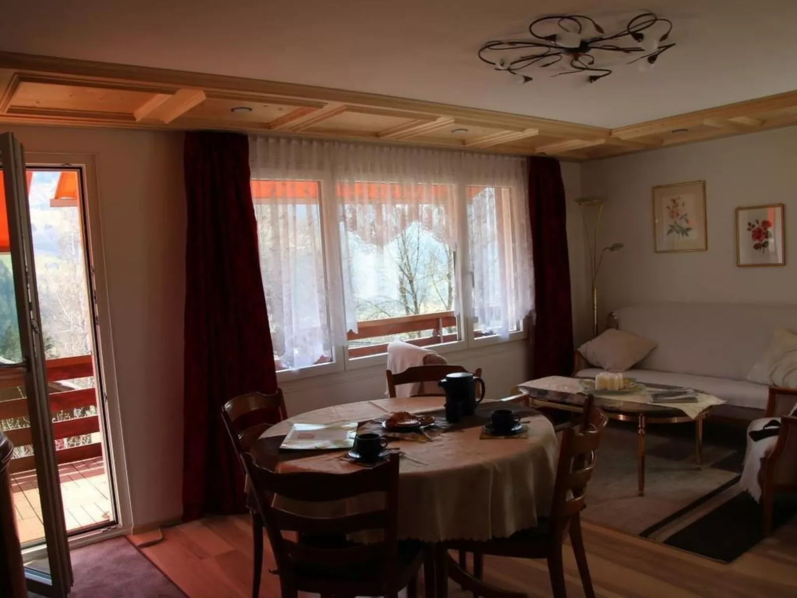 Chalet Lilian-Image-tags.info