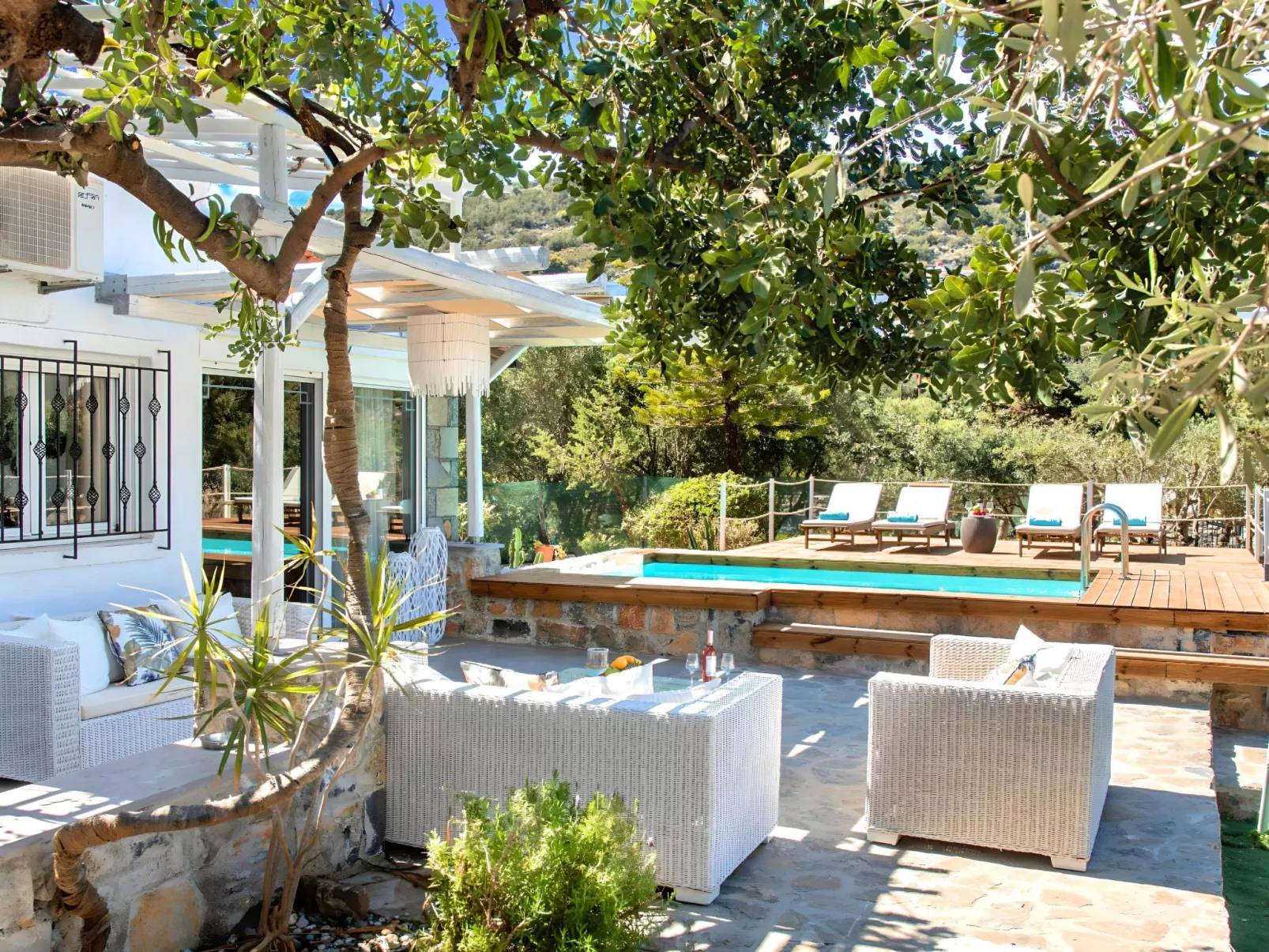 "Cretan Lodge" mit Blick auf das Wasser-Binnen