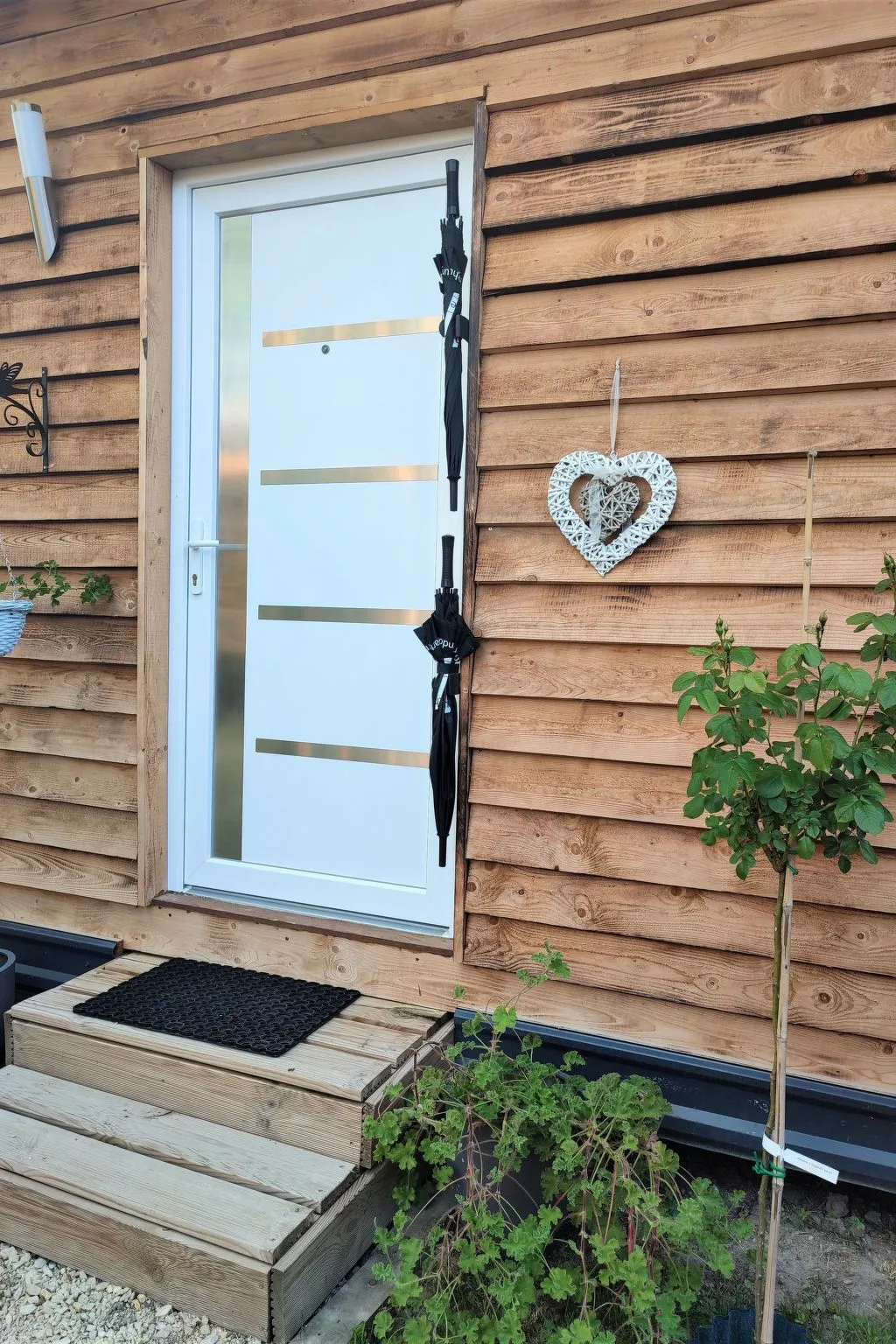 In Fertőrákos mit Garten, Terrasse und Grill-Buiten