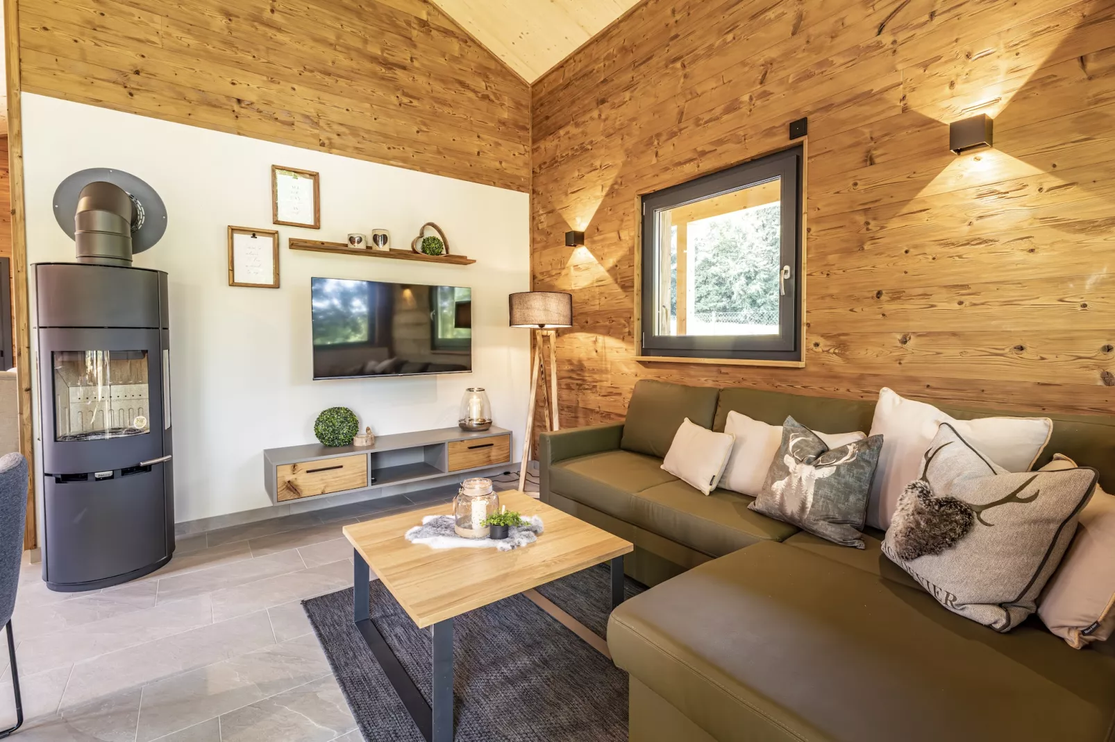 Chalet mit Sauna-Woonkamer