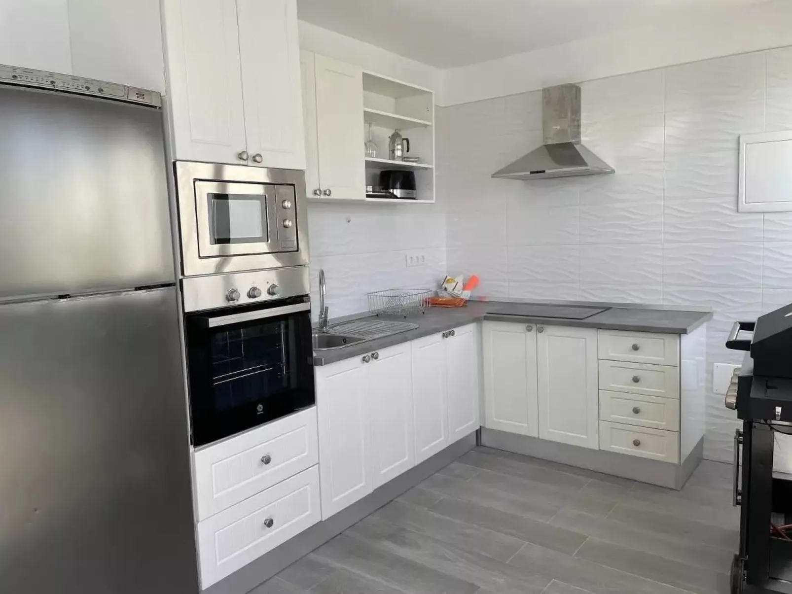 Apartamento vacacional "2 Schlafzimmer Suite eigener Pool"-Binnen