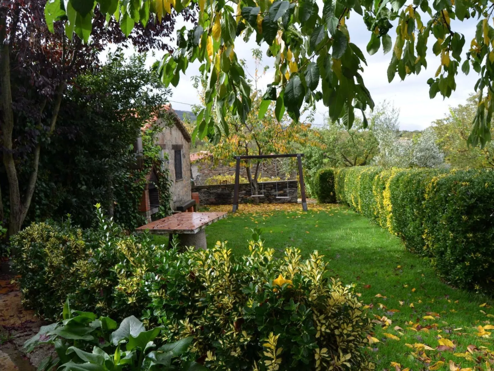 Sehr gepflegtes Ferienhaus im typisch spanischen Stil mit Garten, zwei Terrasse-Image-tags.info