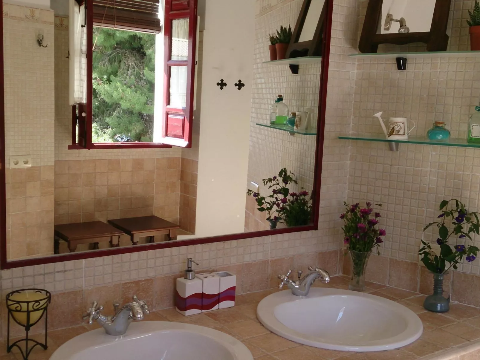 Berg- und Strandurlaub südlich von Granada-Binnen