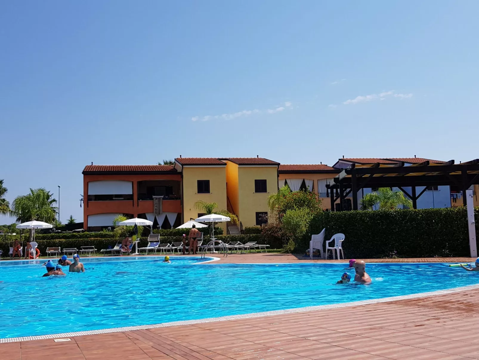 Wohnung 'Artemide' mit Infinity-Pool-Image-tags.info