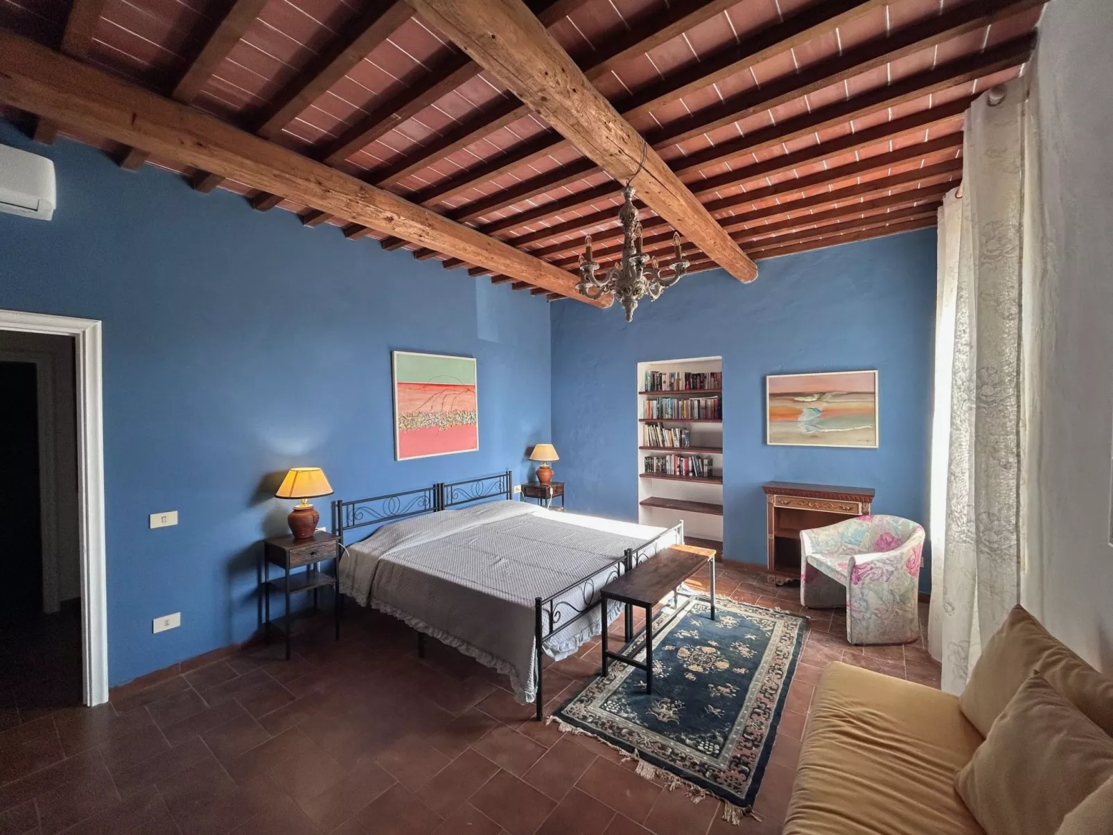 Bauernhaus mit Schwimmbad -Klimaanlage-Binnen