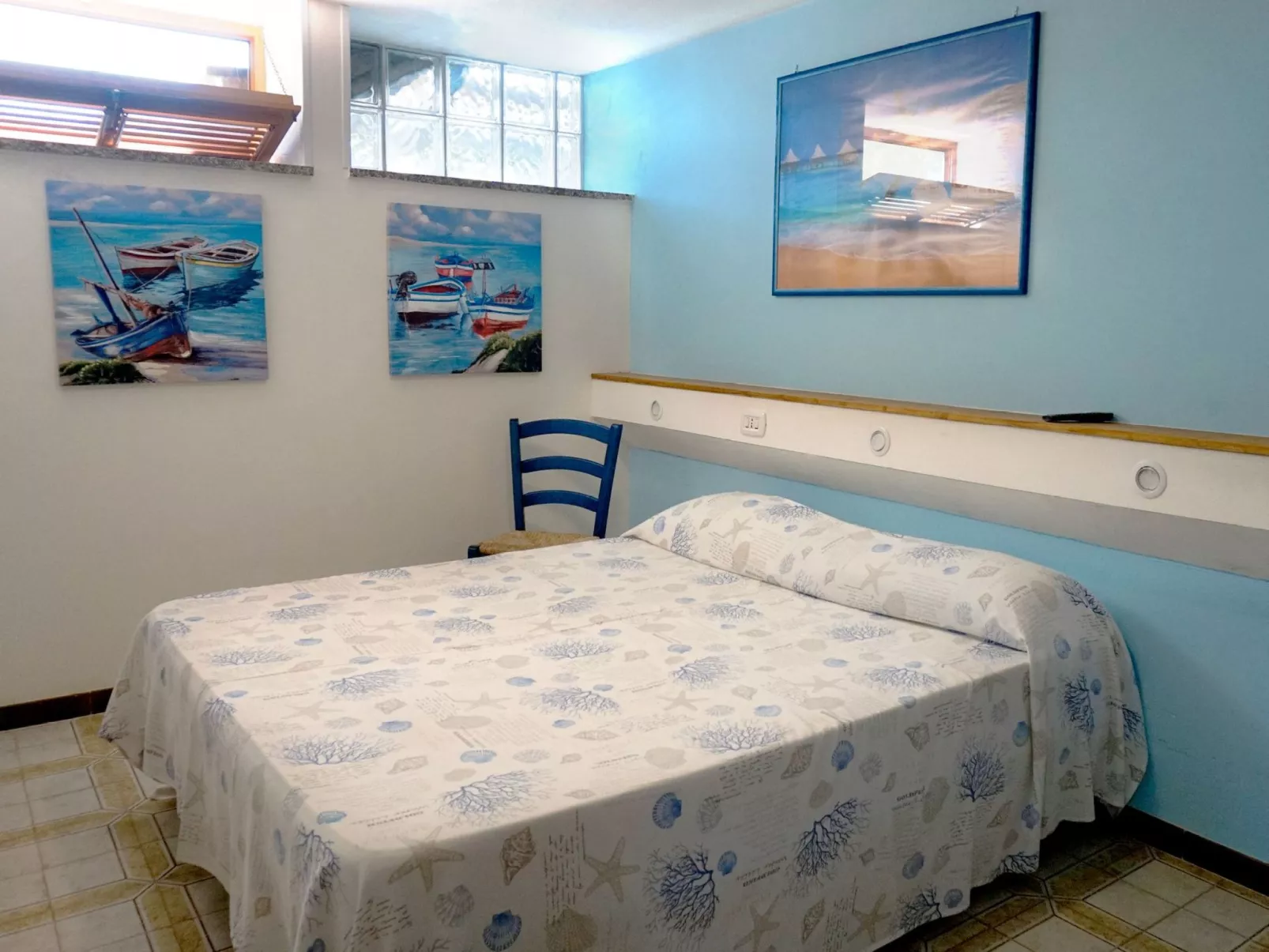 60 qm im Golf von Gaeta-Image-tags.info