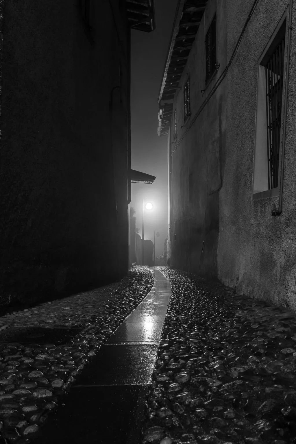 Wohnung in Riva Di Solto mit Kleinem Garten-Buiten