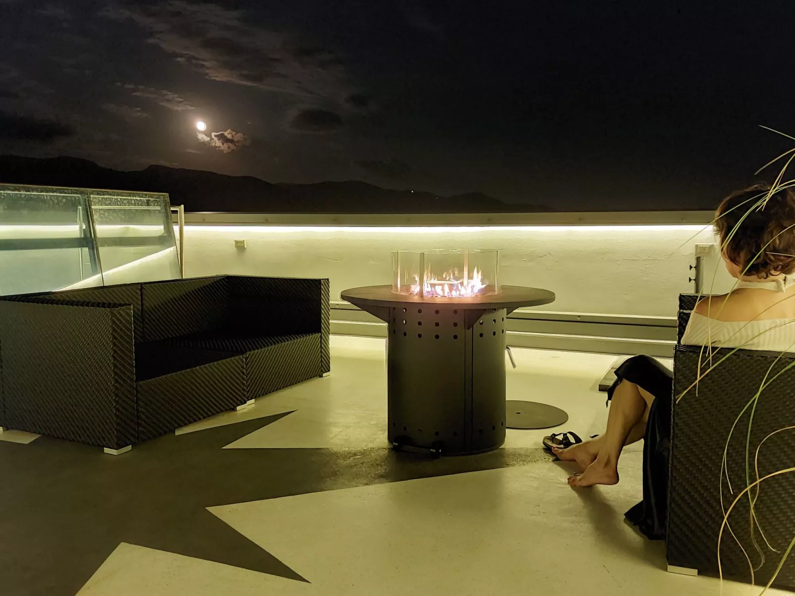 Wunderschönes Ferienhaus mit Pool und 360° Blick-Image-tags.info