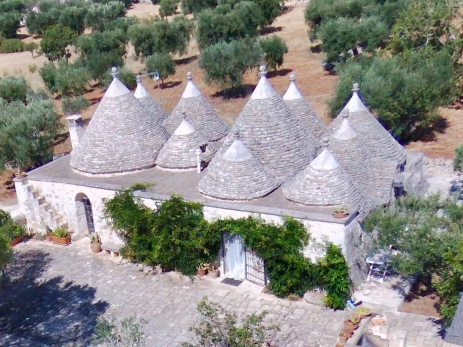 11 Trulli in Martina Franca mit privatem Pool-Image-tags.info
