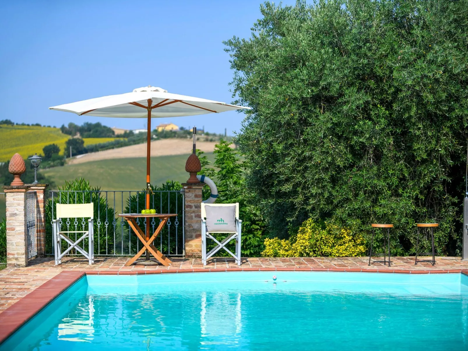 La Girolima, MarchFerienhäuser-Buiten