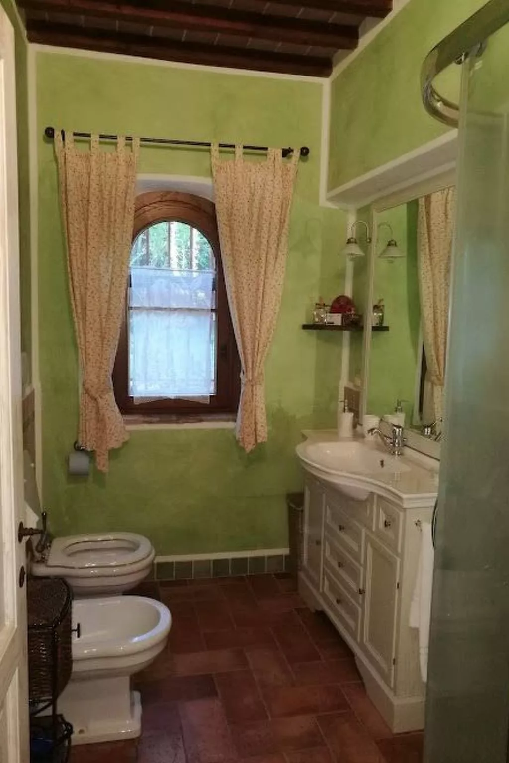 Marias Bauernhof-Binnen