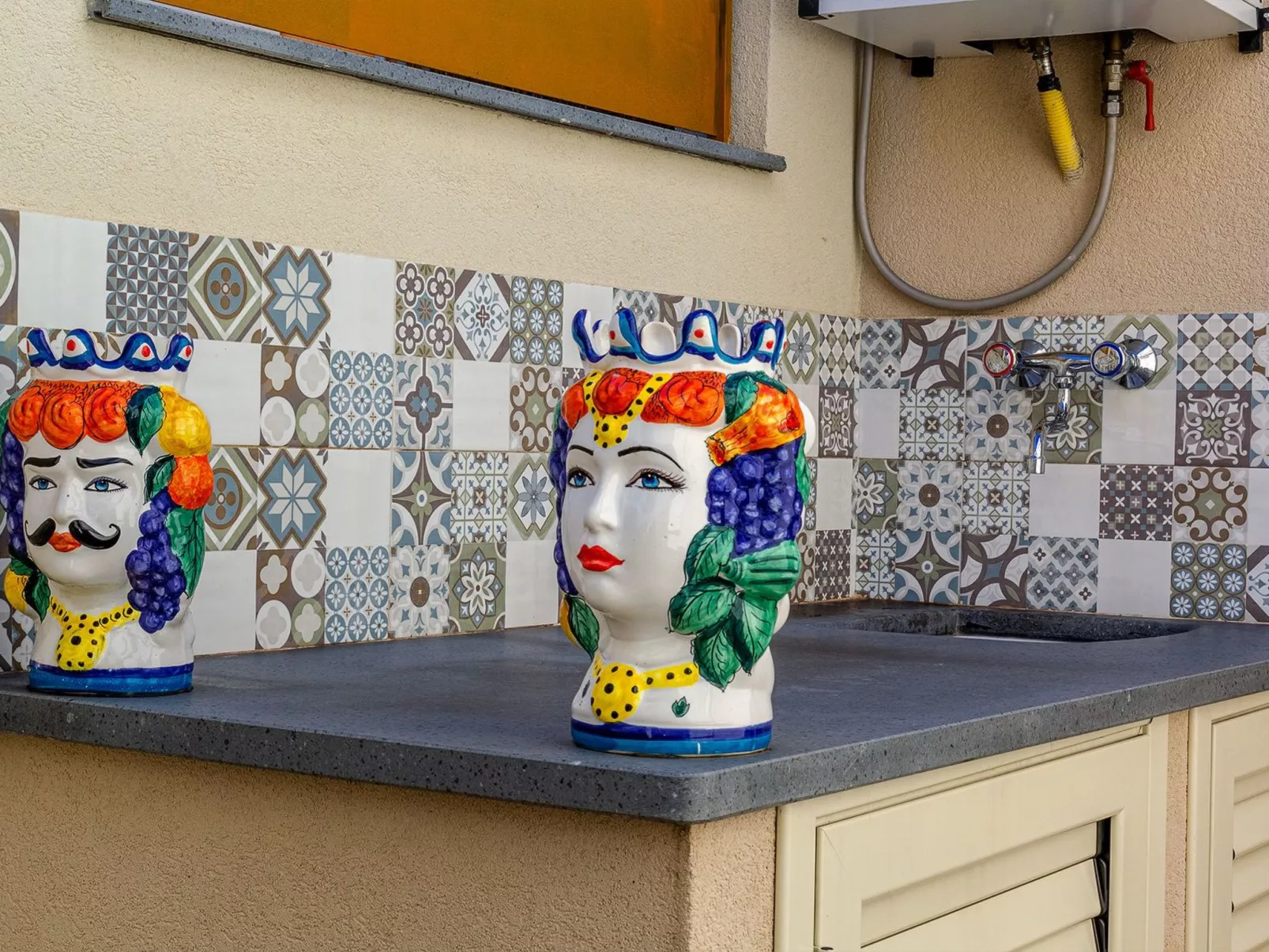 Das Haus der Provokation-Binnen