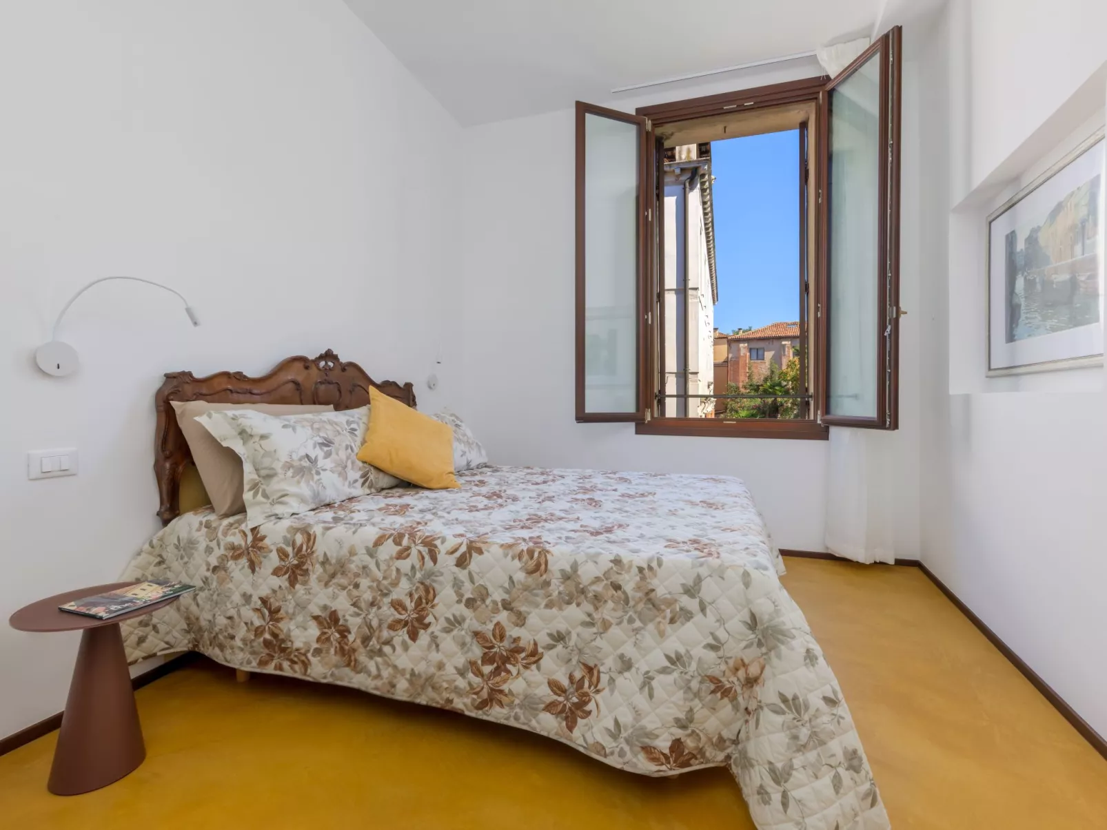 Casa dell'Aviatore große Gartenterrasse-Binnen