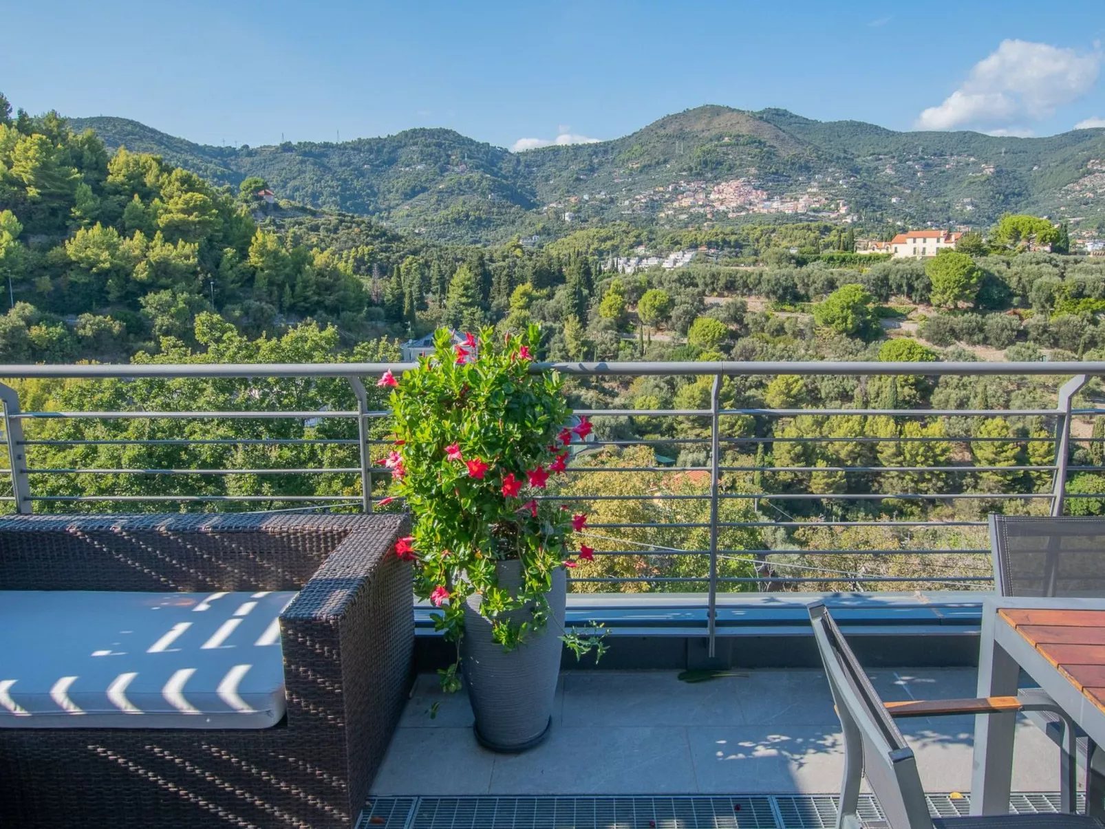 Luce Di Mare Wohnung - Image-tags.info