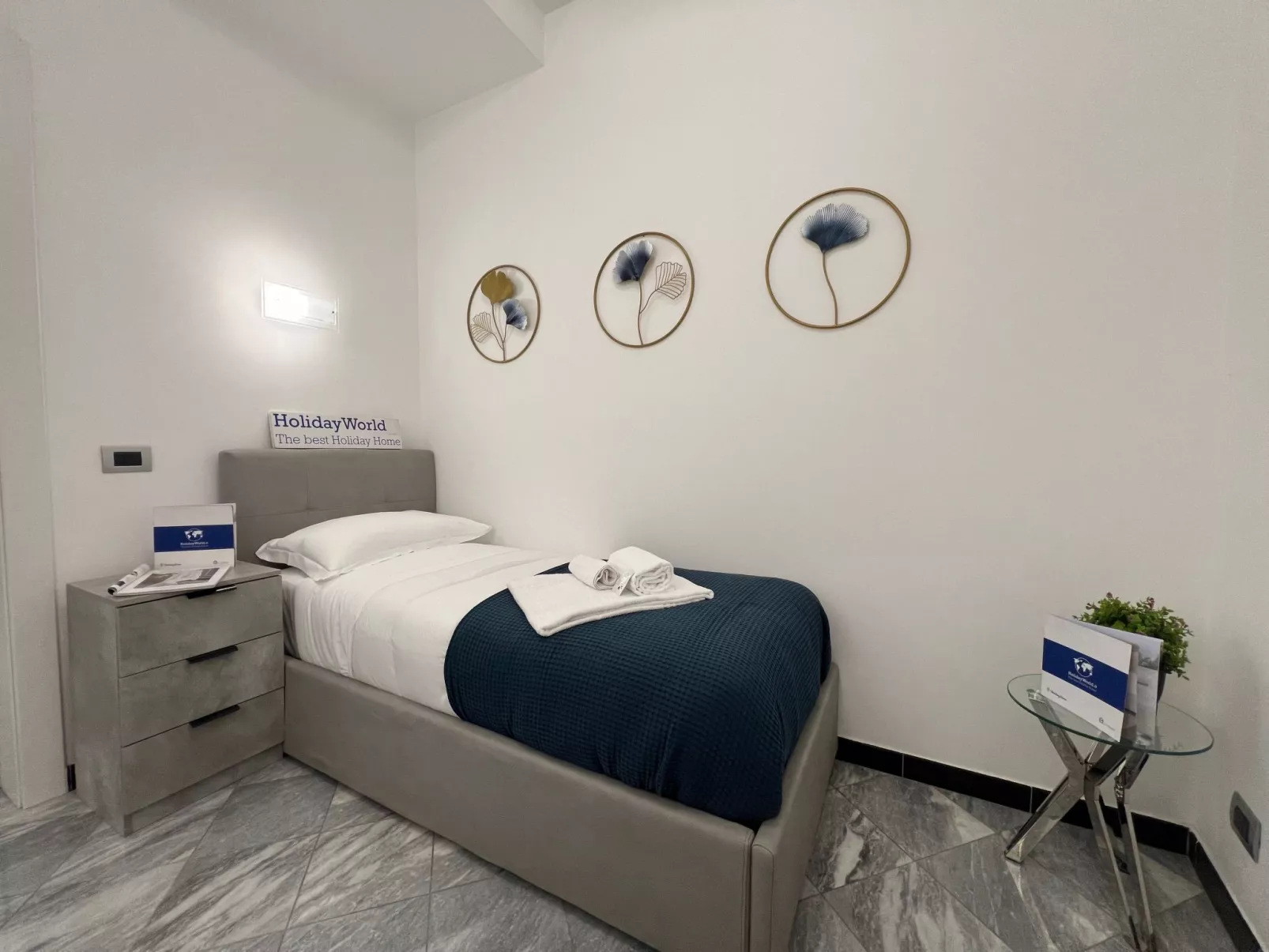 Raineri House by Holiday World-Binnen