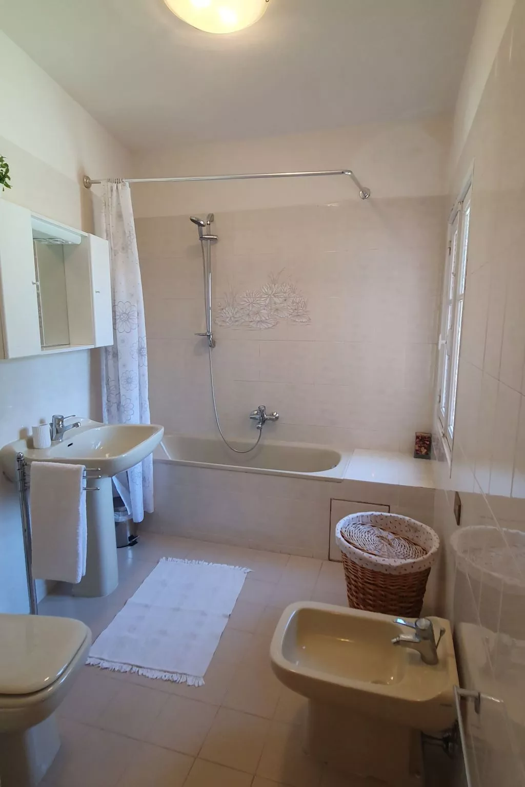 Villa 'Monticello' mit eigenem Pool-Binnen