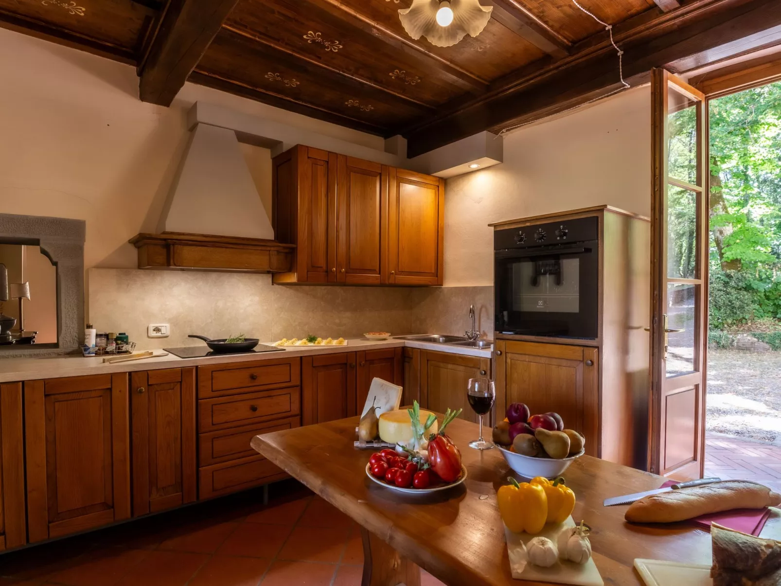 Villa Benfenati genialer Pool, Hochzeit, ganzer Zaun-Image-tags.info