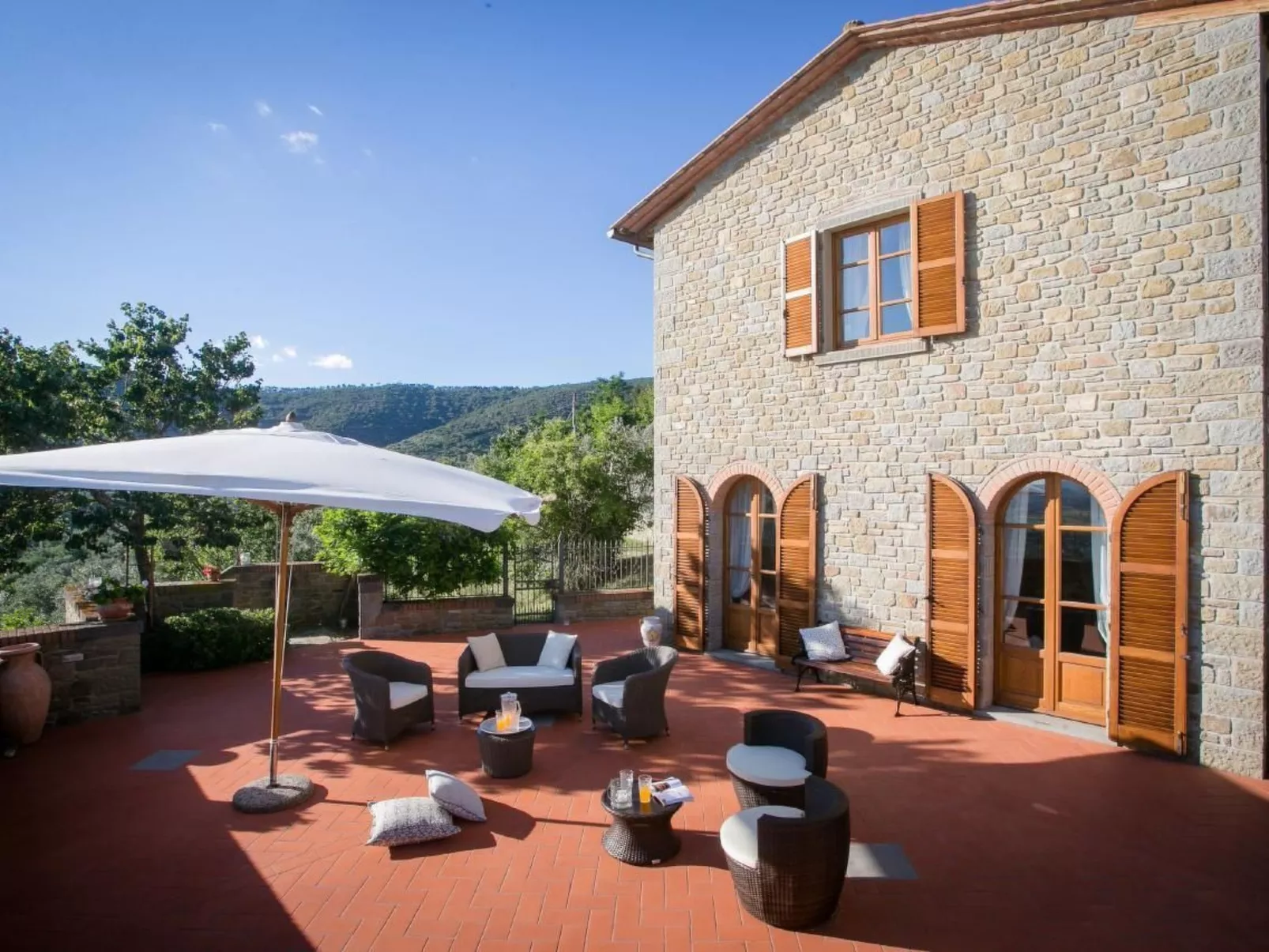 Wunderschöne Wohnung in Cortona mit Großer Terrasse-Binnen