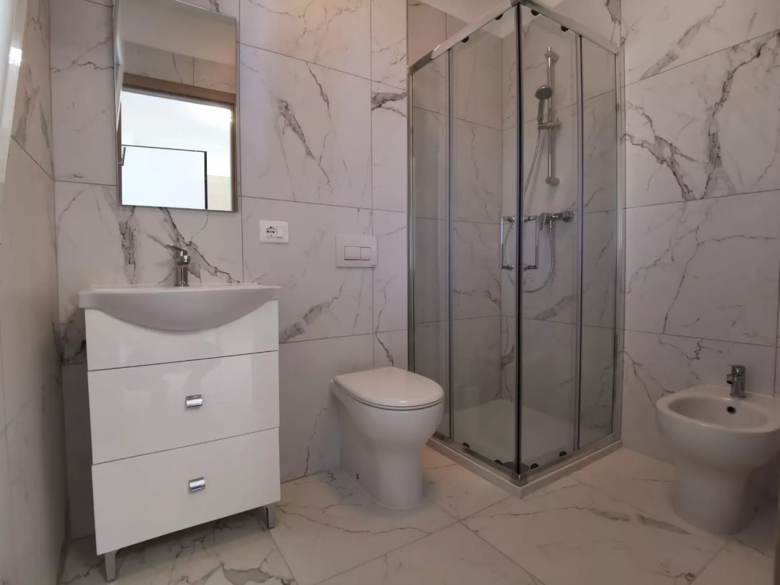 Einzimmerwohnung 'Saturnotel 502' mit Balkon-Binnen