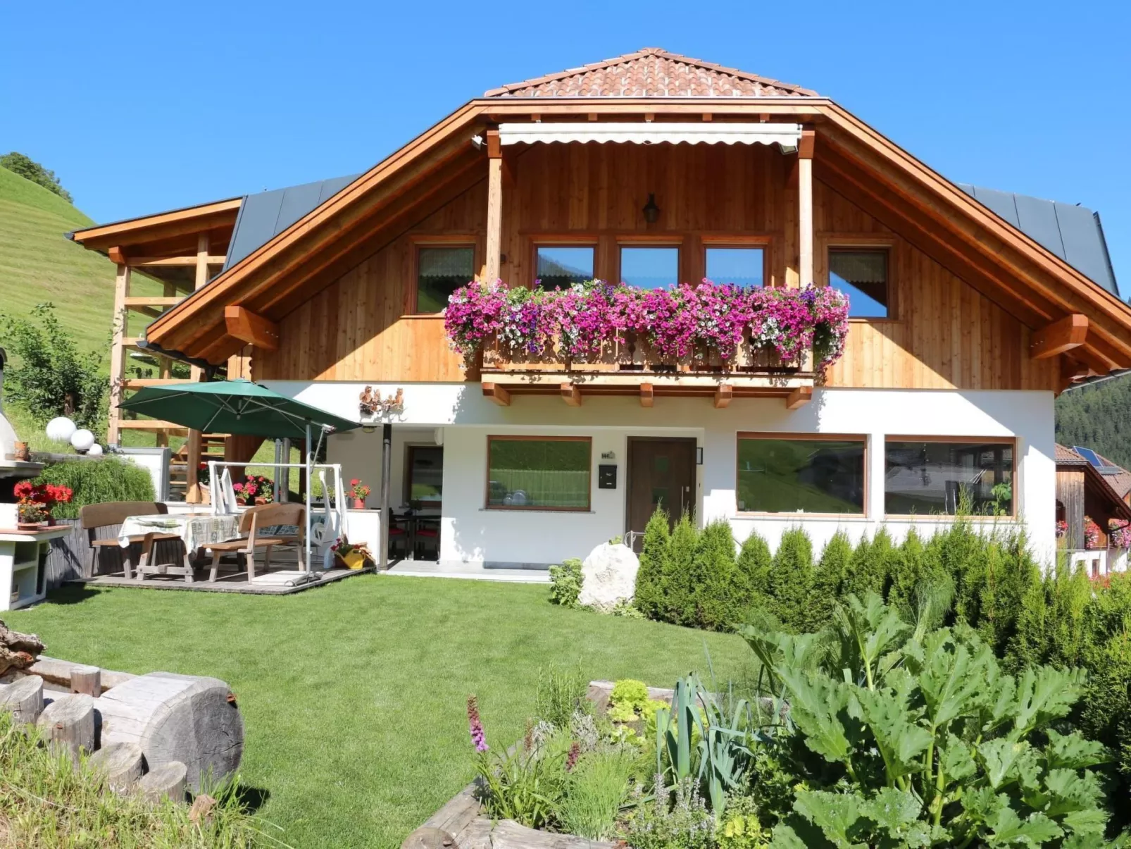 "Ciasa Linda App.3-Buiten