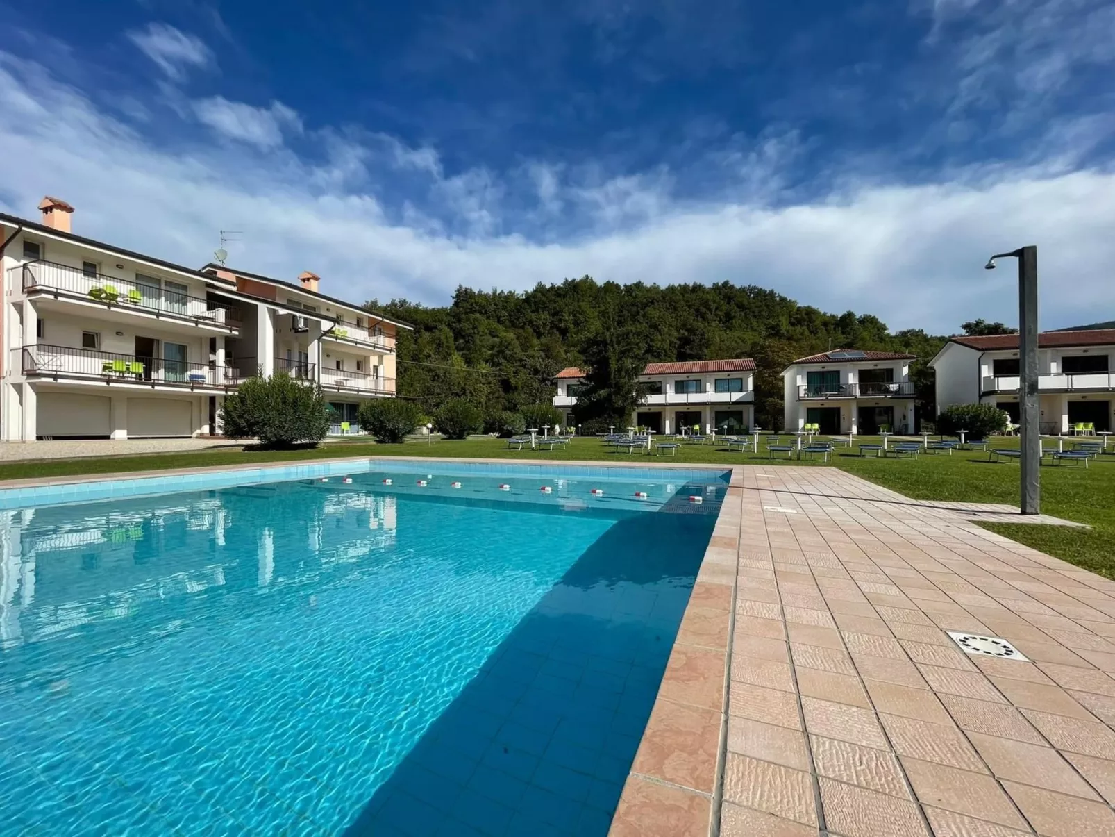 Wohnung in Costermano mit privatem Parkplatz-Buiten