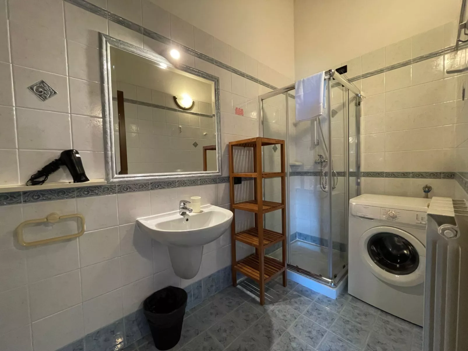 Wohnung in Solarolo mit privatem Parkplatz-Binnen