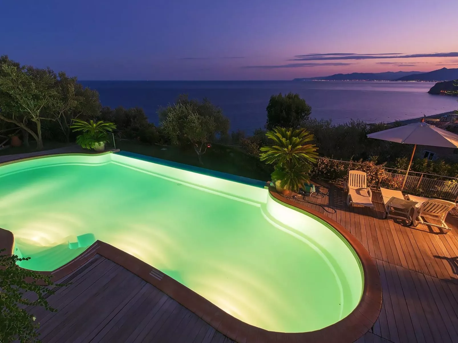 Wohnung mit Terrasse und Panoramablick-Buiten