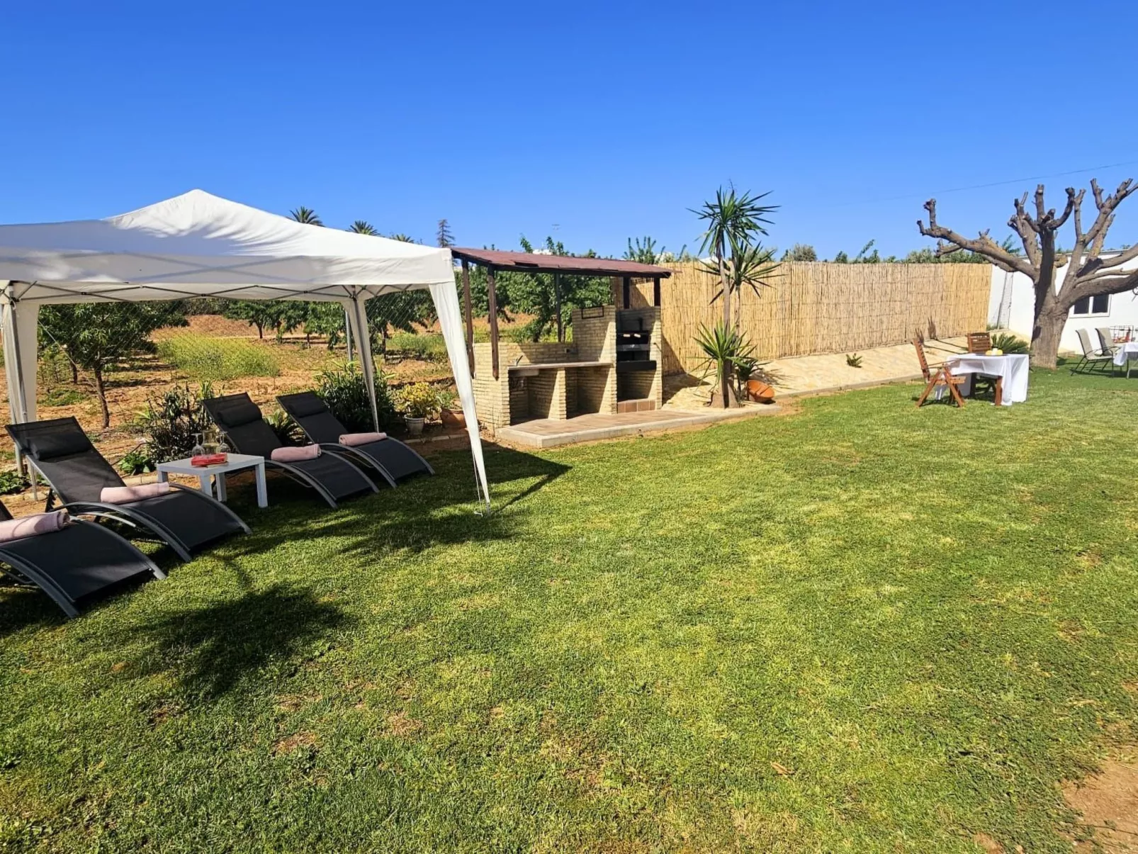 Ländliches Haus Limones-Image-tags.info